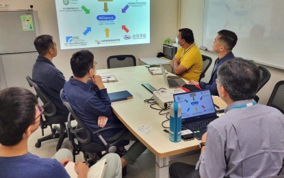 <p><strong>PH-TAIWAN PARTNERSHIP.</strong> Representatives from the Alliance Materials Technology Co. of Taiwan with Earl Tongol and Celso Jucutan representing the Philippines attend a meeting on May 10, 2023 at the Industrial Technology Research Institute (ITRI) Hsinchu Office in Taiwan in preparation for the Taiwanese companies' visit to the Philippines. For five days starting Aug. 7, the Taiwanese group will go around northern Luzon for site visits and business matching activities. <em>(Contributed)</em></p>