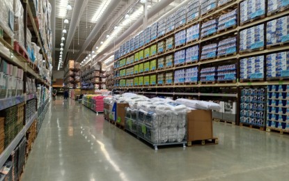 <p><strong>MEMBERSHIP SHOPPING</strong>. A portion of the 2.5-hectare Landers Superstore in Bacolod City, the 11th and the biggest outlet in the Philippines, which officially opened Thursday (Aug. 10, 2023). At least 43,000 customers have already signed up for membership in Landers’ Bacolod, which is the first in Western Visayas. <em>(PNA photo by Nanette L. Guadalquiver)</em></p>