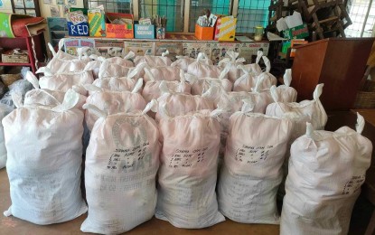 <p><strong>BOOSTING FOOD PRODUCTION</strong>. The PHP488,775 worth of seaweed farm inputs that were delivered on Monday (Aug. 7, 2023) to the Samahan ng Mangingisda ng Penitan in Siruma, Camarines Sur under the Special Area for Agricultural Development (SAAD) Phase II program of the Bureau of Fisheries and Aquatic Resources (BFAR). Other fisherfolk associations in Bicol received similar interventions in separate distribution activities this August. <em>(Photo courtesy of BFAR-Bicol)</em></p>