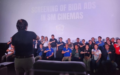 <p><strong>INFORMATION DRIVE.</strong> The “Buhay Ingatan, Droga’y Ayawan” ad campaign is launched at SM Megamall in Mandaluyong City on Saturday (Aug. 12, 2023). The 30-second infomercial video of the anti-illegal drug campaign will be played in 74 SM Cinema branches nationwide.<em> (Photo courtesy of Dangerous Drugs Board Facebook)</em></p>