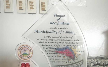 <p><strong>DRUG-CLEARED</strong>. The plaque of recognition awarded to Camalig town by the Philippine Drug Enforcement Agency (PDEA) on Tuesday (Aug. 15, 2023). Camalig is the second municipality in the province of Albay to be declared as drug-cleared. <em>(Photo courtesy of PDEA-Albay)</em></p>
