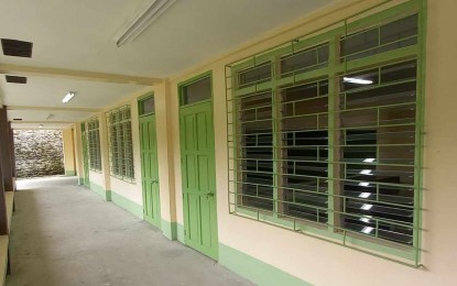 <p><strong>NEW CLASSROOM.</strong> The new four-classroom building at the Caloy-ahan Primary School in Sitio Caloy-ahan, Barangay Sabang East in Bugasong, Antique. The classroom will provide a more convenient learning space for Kinder to Grade 5 learners of the remote school, said engineer Rex Galero of the Education Facilities Section of the Schools Division of Antique in an interview on Wednesday (Aug. 16, 2023). (<em>PNA photo courtesy of DepEd Antique</em>)</p>