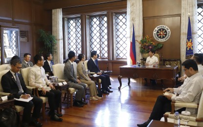 <p><strong>REGIONAL PEACE.</strong> President Ferdinand R. Marcos Jr. welcomes officials of Japan’s Komeito Party led by Chief Representative Natsuo Yamaguchi (front, left row) during their courtesy call at Malacañan Palace on Wednesday (August 16, 2023). During their meeting, Marcos emphasized the importance of pursuing security and defense initiatives to maintain peace in the Asia-Pacific. <em>(PNA photo by Alfred Frias)</em></p>