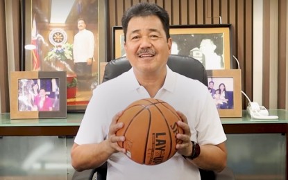 <p><strong>SUPPORT PH ATHLETES.</strong> Commission on Higher Education (CHED) Chairperson J. Prospero de Vera III on Thursday (Aug. 17, 2023) urges students and teachers in the higher education sector to watch and support Filipino athletes in the upcoming FIBA World Cup 2023 starting Aug. 25. In a recorded video, he also announced a 50 percent ticket discount for all HEI students and teachers. <em>(Screengrab)</em></p>