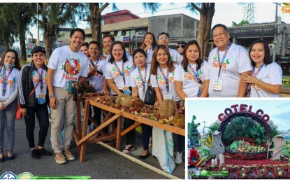 <p><strong>FRUITS FOR FREE.</strong> Mayor Paolo Evangelista (3rd left) poses with some employees at the long table of free-to-eat fruits displayed along the national highway in Kidapawan City for the Timpupo Festival on Friday, Aug. 18, 2023. A supplemental photo shows one of the 19 fruit-laden floats that joined the competition in line with the celebration.<em> (Photos courtesy of Kidapawan CIO)</em></p>