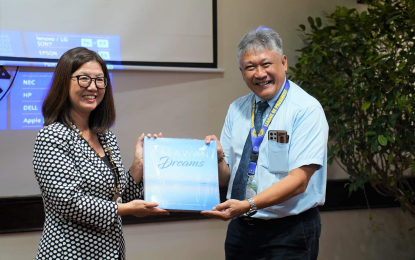 <p><strong>ALLIES.</strong> Australian Ambassador Hae Kyong Yu, along with her delegation, is warmly greeted by Palawan Governor Victorino Dennis Socrates at the Provincial Capitol on Tuesday (Aug. 22, 2023). The two talked about potential economic cooperation and joint military exercises in the province. <em>(Photo courtesy of Palawan PIO)</em></p>