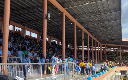 <p><span data-preserver-spaces="true"><strong>CONGRESS.</strong> More or less 10,000 barangay health workers from Iloilo gather for the Iloilo Provincial BHW Congress 2023, held at the Iloilo Sports Complex on Thursday (Aug. 24.). The BHWs were recognized for their role during the health pandemic and in the conduct of supplemental immunization activity for measles-rubella and the oral polio vaccine (MR-OPV) in Iloilo province. (<em>PNA photo courtesy of Iloilo Provincial Health Office</em> )</span></p>
<p> </p>