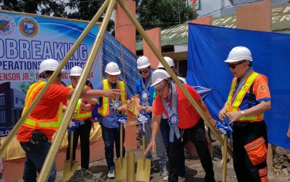 <p><strong>GROUNDBREAKING</strong>. Iloilo Governor Arthur Defensor Jr. leads the groundbreaking of the PHP5-million resilience hub in Estancia town on Thursday (Aug. 31, 2023). The project will complement the Provincial Civil Defense operations center at the provincial capitol, and allow for faster response and efficient coordination during disasters and emergencies. <em>(PNA photo courtesy of iChannel Multimedia Productions)</em></p>