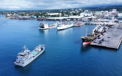 <p><strong>MARITIME DRILLS.</strong> The Philippine Navy landing craft, BRP Batak (foreground), will be one of the naval vessels that will participate in the Philippine-Indonesian Maritime Training Activity off the coast of Cebu and Negros Oriental on Sept. 24 to 30, 2023. The BRP Gener Tinangag and BRP Ramon Alcaraz warships and patrol craft BRP Enrique Jurado will also join in the maritime drills along with the Indonesia naval warships, KRI Sampari and KRI Hiu, the Naval Forces Central reported.<em> (Photo courtesy of Navforcen)</em></p>