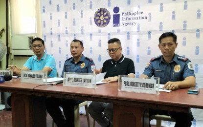 <p><strong>NO TO DRUG PERSONALITIES</strong>. Iloilo City Police Office Director Col. Joeresty Coronica (right) says drug money is expected to come into play in the coming barangay and Sangguniang Kabataan polls. In a follow-up interview on the sidelines of the press conference about the BSKE on Wednesday (Sept. 6, 2023), he said candidates should not accept contributions from drug personalities. <em>(PNA photo by PGLena</em>)</p>