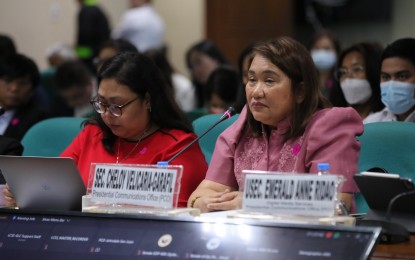 <p><strong>PCO BUDGET. </strong>Secretary Cheloy Garafil (right) briefs senators on the proposed 2024 budget of the Presidential Communications Office (PCO) and its attached agencies and corporations amounting to PHP1.921 billion on Monday (Sept.18, 2023). The proposed budget of the PCO passed the deliberation by the Senate Committee on Finance's Subcommittee presided over by Senator JV Ejercito. <em>(PNA photo by Avito C. Dalan) </em></p>