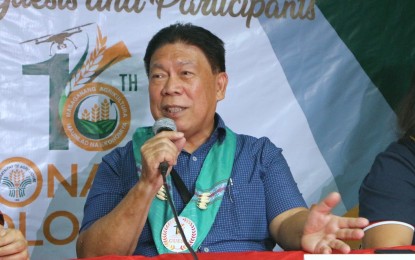 <p><strong>RICE FORUM.</strong> Dr. Frisco Malabanan, the Masagana Rice Industry Development Program productivity enhancement focal person, notes in a press briefing Tuesday (Sept. 19, 2023) in Digos City, Davao del Sur, that the 16th National Rice Technology Forum (NRTF) from Sept. 19-21 aims to promote the adoption of yield-boosting rice technologies. It also serves as a venue for rice industry stakeholders to explore high-yielding hybrid and inbred rice seed varieties, machinery and best practices. <em>(PNA photo by Robinson Niñal Jr.)</em></p>