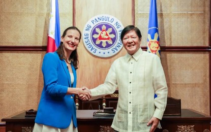 <p class="p1"><strong>PRESENTATION OF CREDENTIALS</strong>. President Ferdinand R. Marcos Jr. welcomes newly-designated French Ambassador to the Philippines Marie Fontanel at Malacañan Palace in Manila on Wednesday (Sept. 20, 2023). Fontanel presented her letter of credence to Marcos in a ceremony at the Reception Hall of Malacañan Palace. <em>(Photo courtesy of the Presidential Communications Office)</em></p>