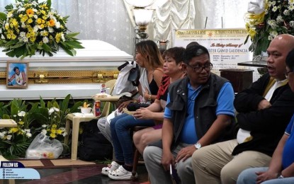 <p class="p1"><strong>AID TO VICTIMS.</strong> Department of Agriculture-Bureau of Fisheries and Aquatic Resources (DA-BFAR) National Director Demosthenes Escoto (2nd from right) visits the wake of the three Filipino fishers who died in a ramming incident off the waters of Pangasinan in Subic, Zambales on Thursday (Oct. 5, 2023). Each of the families of the three victims received PHP20,000 financial assistance and food packages.<em> (Photo courtesy of DA-BFAR)</em></p>