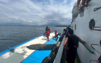 PCG completes recovery of capsized fishing boat in Pangasinan