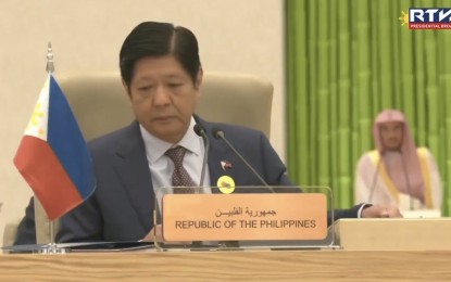 <p><strong>INAUGURAL SUMMIT. </strong>President Ferdinand R. Marcos Jr. attends the first Association of Southeast Asian Nations - Gulf Cooperation Council (ASEAN-GCC) Summit at Ritz-Carlton Hotel Riyadh, Saudi Arabia on Friday (Oct. 20, 2023). In his intervention, Marcos emphasized his commitment to advance the Philippines’ priorities under the ASEAN-GCC framework.<em> (Screenshot from Radio Television Malacañang)</em></p>
<p><em><strong> </strong></em></p>