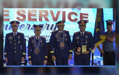 <div dir="auto"><strong>AWARDING</strong>. Philippine National Police chief Gen. Benjamin Acorda Jr. (center) is guest of honor at the 122nd Police Service Anniversary celebration of the Police Regional Office-Ilocos in the City of San Fernando, La Union on Friday (Oct. 20, 2023). Acorda handed awards to outstanding personnel and unit and urged them to continue striving for excellence. <em>(Photo courtesy of PRO-1)</em></div>