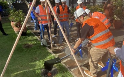 <p><strong>NEW BUILDING</strong>. Ako Bicol Party List (AKB) Rep. Elizaldy Co (right, foreground) leads the groundbreaking ceremony for the PHP210-million town hall and legislative building that will soon rise in Sto. Domingo, Albay. The two buildings will be constructed on a 3,540-square-meter floor lot owned by the local government unit.<em> (PNA photo by Connie Calipay)</em></p>