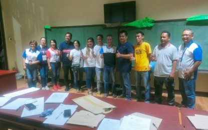 <div dir="auto"><strong>WINNERS</strong>. The new set of officials of Barangay Dupac, Asingan town Pangasinan during their proclamation on Monday (Oct. 30, 2023) night. The Commission on Elections said Tuesday the proclamation of winners for the Barangay and Sangguniang Kabataan Elections in the province is now 100 percent done. <em>(Photo courtesy of Dupac Asingan Facebook page)</em></div>