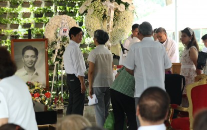 PBBM, family visit father's tomb at Libingan ng mga Bayani