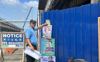 <p><strong>TAKE DOWN THE CAMPAIGN POSTERS. </strong>The Commission on Elections-Central Luzon (Comelec-3) has reminded candidates to remove the campaign materials they posted for the Barangay and Sangguniang Kabataan Elections (BSKE). Comelec-3 Assistant Regional Director Elmo Duque said on Friday (Nov. 3, 2023) that it is the responsibility of the candidates whether they won or lost, to remove their campaign posters by Nov. 4. <em>(File photo courtesy of MDRRMO-Apalit) </em></p>