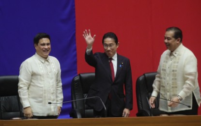 <p><strong>SPECIAL ADDRESS.</strong> Japanese Prime Minister Fumio Kishida (center) greets the Joint Session of Congress at the House of Representatives in Quezon City on Saturday (Nov. 4, 2023), accompanied by Senate President Juan Miguel Zubiri (left) and Speaker Ferdinand Martin Romualdez. In his speech, Kishida said he is determined to defend a free and open Indo-Pacific and emphasized the importance of cooperation among allies and like-minded countries in maintaining and strengthening a free and open international order based on the rule of law. <em>(PNA photo by Avito C. Dalan)</em></p>
<p> </p>