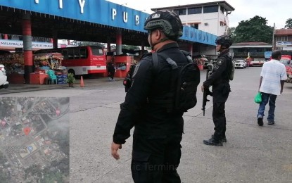 <p><strong>HEIGHTENED ALERT.</strong> Personnel of the Bukidnon Provincial Explosive Ordnance Disposal and Canine Unit conduct 'operation shock and awe' on Sunday (Nov. 5, 2023) at the Public Terminal, Malaybalay City, Bukidnon. The heightened alert came following a bomb scare circulating online. <em>(Photo courtesy of BPPO-PECU)</em></p>
