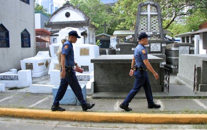 C. Visayas police draws up security measures for Undas