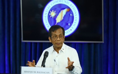 <p><strong>HIGH-IMPACT INFRA PROJECTS.</strong> Socioeconomic Planning Secretary and National Economic and Development Authority director general Arsenio Balisacan says the NEDA Board has approved three high-impact infrastructure projects during its 11th meeting convened by President Ferdinand R. Marcos Jr. at Malacañan Palace on Thursday (Nov. 9, 2023). Balisacan said the approved projects were the Department of Agrarian Reform’s Pang-Agraryong Tulay Para sa Bagong Bayanihan ng mga Magsasaka (PBBM) Bridges Project worth PHP28.2 billion; Phase 3 of the Maritime Safety Capability Improvement Project for the Philippine Coast Guard worth PHP29.3 billion; and the revised parameters, terms and conditions of the Tarlac-Pangasinan-La Union Expressway Extension Project. <em>(PNA photo by Joan Bondoc)</em></p>