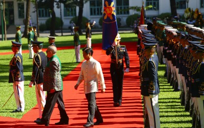 <p><strong>LEADERS.</strong> President Ferdinand R. Marcos Jr. (center) and Timor-Leste President José Ramos-Horta (left) walk past honor guards during a welcome ceremony at Malacañang Palace in Manila on Friday (Nov. 10, 2023). Marcos said their bilateral meeting was an opportunity to study existing platforms of cooperation and partnerships and discuss matters of great importance to both nations, particularly in the fields of political cooperation and people-to-people exchanges. <em>(PNA photo by Joan Bondoc)</em></p>