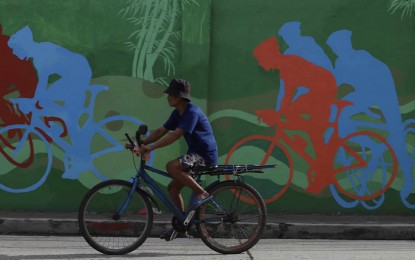<p><strong>BIKE MURAL</strong>. A bike mural in Iloilo City’s Lapuz district depicts Ilonggo's appreciation of bicycles as an alternative mode of transportation. Iloilo City will host the National Bike Day 2023 celebration – Bike Lane Awards on Nov. 26.<em> (Photo courtesy of Arnold Almacen/City Mayor’s Office)</em></p>