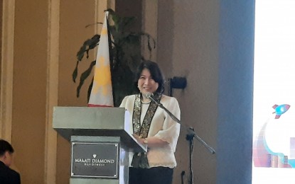 <p><strong>$10-B INDUSTRY</strong>. Trade Undersecretary Rafaelita Aldaba delivers her speech at the launching of the PH Startup Week at the Makati Diamond Residences in Makati City on Monday (Nov. 20, 2023). Aldaba said the value of the local startup ecosystem is seen to grow to USD10 billion by 2028. <em>(PNA photo by Kris Crismundo) </em></p>