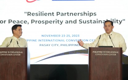 <p><strong>ASIA-PACIFIC FORUM</strong>. Senate President Juan Miguel Zubiri (left) and Speaker Ferdinand Martin G. Romualdez answer questions from the media during a press conference on the sidelines of the 31st Asia-Pacific Parliamentary Forum at the Philippine International Convention Center in Pasay City on Thursday (Nov. 23, 2023). Zubiri and Romualdez are APPF31 Chairman and Co-Chairman, respectively. <em>(Photo courtesy of House Press and Public Affairs Bureau)</em></p>