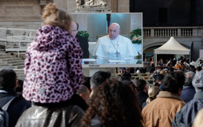 Pope thanks God for Gaza truce