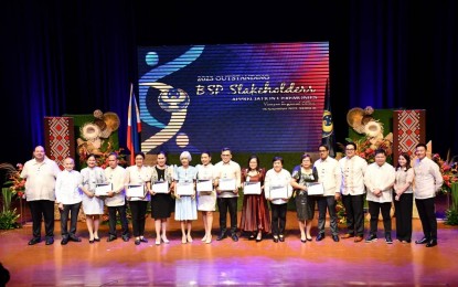 <p><strong>RECOGNITION.</strong> The Bangko Sentral ng Pilipinas (BSP) cites its outstanding stakeholders in the Visayas during an awarding ceremony in Dumaguete City, Negros Oriental on Tuesday (Nov. 28, 2023). BSP officials are targeting to launch in the first quarter of 2024 its cashless Paleng-QR PH program in Dauin town and Dumaguete City.<em> (Photo courtesy of Capitol PIO)</em></p>