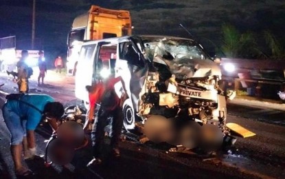 <p><strong>HEAD-ON COLLISION.</strong> The damaged commuter van that collided with the two motorbikes along the national highway of Barangay Kayaga, Kabacan, North Cotabato on Monday night (Nov. 27, 2023). Four victims onboard the motorbikes died in the incident. <em>(Photo courtesy of Reinabai Otto)</em></p>