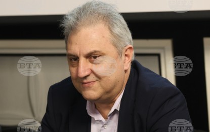<p>Todor Yalamov, Deputy Dean of the Economics Faculty at Sofia University<em> (BTA photo)</em></p>