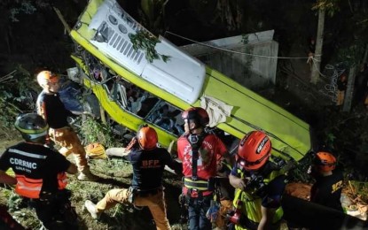 <p><strong>KILLER ROAD.</strong> Rescue teams from the Antique Provincial Disaster Risk Reduction and Management Office, its municipal counterpart, and other rescuers during rescue and retrieval operations after a Ceres Liner bus fell off a cliff in Barangay Igbucagay, Hamtic, Antique on Tuesday (Dec. 5, 2023). The Land Transportation Franchising and Regulatory Board suspended 13 buses from Vallacar Transit Inc. that ply similar routes to ensure the roadworthiness of these vehicles and their drivers. <em>(Photo courtesy of Galileo Magbanua)</em></p>