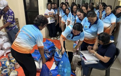 NGOs extend aid to Northern Samar village workers