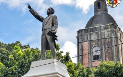 <p><strong>ILONGGO HERO.</strong> The monument of Ilonggo revolutionary and hero Graciano Lopez Jaena. A simple ceremony will mark his 167th birth anniversary on Dec. 18, 2023, Special Assistant to the Mayor Mathilde Treñas, said in an interview on Thursday (Dec. 14, 2023). <em>(Photo courtesy of Iloilo City FB page)</em></p>
<p> </p>