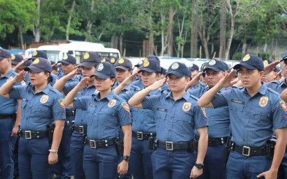  Over 2K cops to secure holidays in E. Visayas