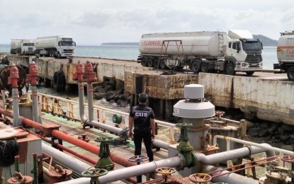 <p><strong>FOILED. </strong>At least 146,000 liters of unmarked fuel amounting to millions of pesos were seized in Bataan on Saturday (Dec. 16, 2023).  A motorized tanker was also confiscated.  <em>(Photo courtesy of BOC)</em></p>