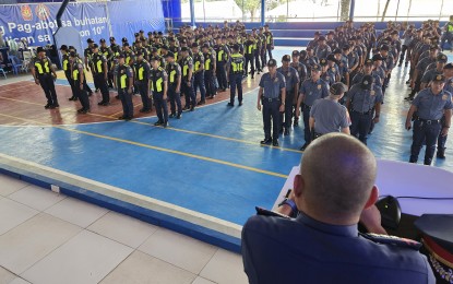 <p><strong>MORE SECURE.</strong> Police Col. Wilbur Salaguste, chief of the Northern Mindanao police’s operations and management division, briefs the augmentation personnel at Camp Alagar, Cagayan de Oro City, on Monday (Jan. 8, 2024). The additional personnel will provide force multipliers in the observation of the Feast of the Black Nazarene on Tuesday, Jan. 9, 2024. <em>(PNA photo by Nef Luczon)</em></p>