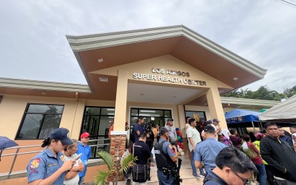 <p><strong>HEALTH CARE.</strong> A super health center located in Barangay Los Amigos, Tugbok District, Davao City opens on Tuesday (Jan. 16, 2024). Another center was simultaneously launched in Toril District. <em>(PNA photo by Robinson Niñal Jr.)</em></p>