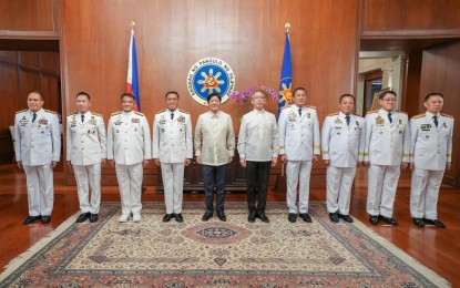 <p><strong>NEW YEAR’S CALL</strong>. President Ferdinand R. Marcos Jr. on Wednesday (Jan. 17, 2024) receives top officials from the Armed Forces of the Philippines (AFP) and the Philippine National Police (PNP) at Malacañan Palace in Manila. The top AFP and PNP officials paid a courtesy call at the Ante Room of Malacañan Palace’s President’s Hall. <em>(Photo from PBBM’s official Facebook page)</em></p>