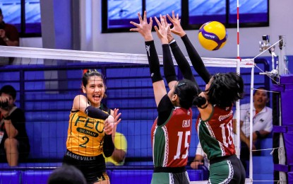 FEU-Diliman marches to UAAP girls’ volleyball semis