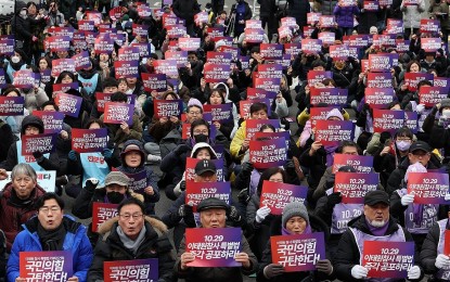 <p><strong>NEVER FORGET.</strong> Protesters hold a rally in central Seoul on Saturday (Jan. 20, 2024), demanding South Korea President Yoon Suk Yeol to immediately proclaim a special bill calling for a new probe into the Oct. 29, 2022 Itaewon crowd crush. The head of the Seoul Metropolitan Police Agency, Kim Kwang-ho, was indicted on Friday over the bungled response that resulted in the death of 159<em>. (Yonhap)</em></p>