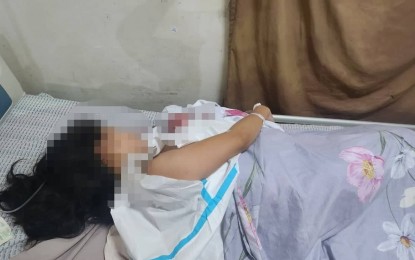 <p><strong>CHILDBIRTH</strong>. A 29-year-old former New People's Army member delivers her daughter via C-section at a hospital in Negros Oriental on Saturday (Jan. 27, 2024). "Ka Aubrey" is one of two pregnant rebels rescued in Siaton, Negros Oriental in December last year. <em>(Photo courtesy of 11th Infantry Battalion, Philippine Army)</em></p>