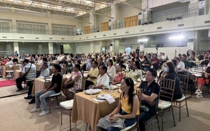 <p><strong>TOURISM STAKEHOLDERS.</strong> Close to 200 owners, managers, and representatives from hotels, resorts, and other accommodation establishments in Negros Oriental attend a forum on Wednesday (Jan. 31, 2024) in the provincial capital, Dumaguete City. They committed to help the provincial government push its tourism agenda and its target of reaching 500,000 tourist arrivals this year. <em>(PNA photo by Mary Judaline Partlow)</em></p>