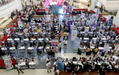 <p><strong>JOB FAIR</strong>. Jobseekers queue up at a mega job fair in Robinsons Manila Mall on Feb. 23, 2024. President Ferdinand R. Marcos Jr. in his third State of the Nation Address on Monday (July 22, 2024) said the country's employment rate went up to 95.9 percent as of the end of May this year. <em>(PNA photo by Yancy Lim)</em></p>